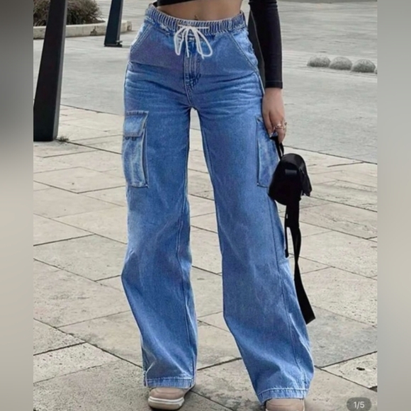Denim - Blue Cargo Jeans, High Waist Size Small